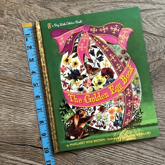 VINTAGE Y2K little golden book The Golden Egg Book! By Margaret Wise Brown 2004 - Picture 10 of 11